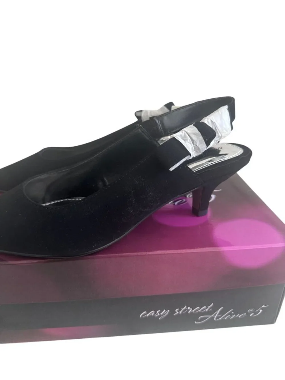 EASY STREET Black Lamy Fabric Slingback Bow Kitten Heels Size 8 NEW NIB